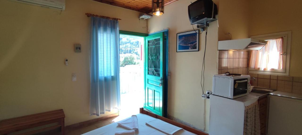 Villa Spiros Áyios Nikítas Extérieur photo