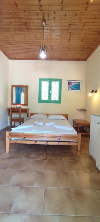 Villa Spiros Áyios Nikítas Extérieur photo